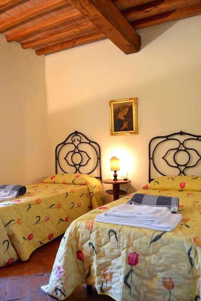 Agriturismo San Silvestro San Donato in Poggio 외부 사진